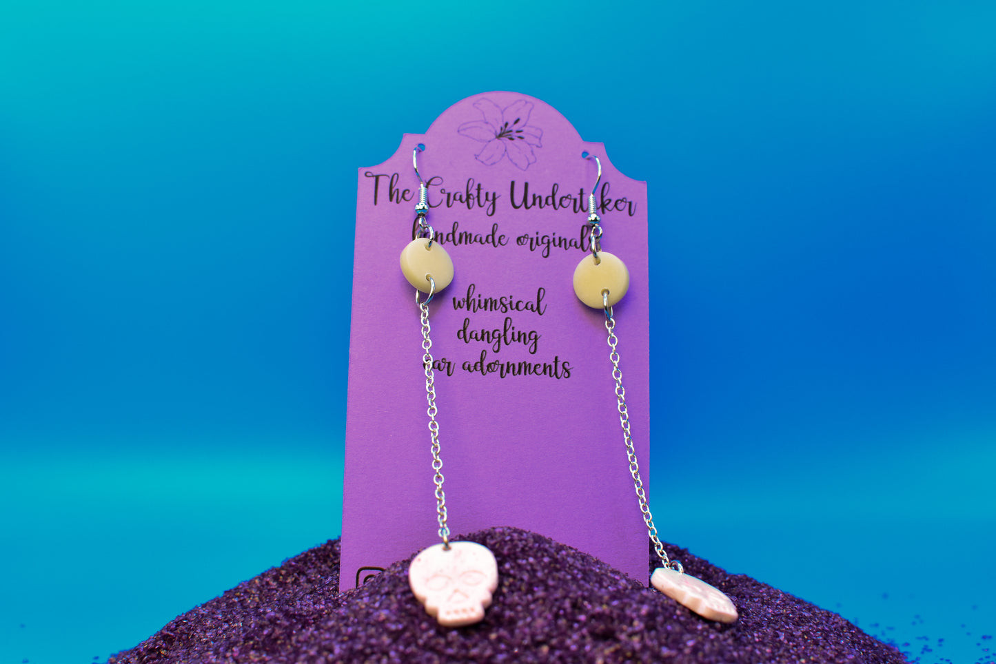 spooky skull + GITD bats chain dangle